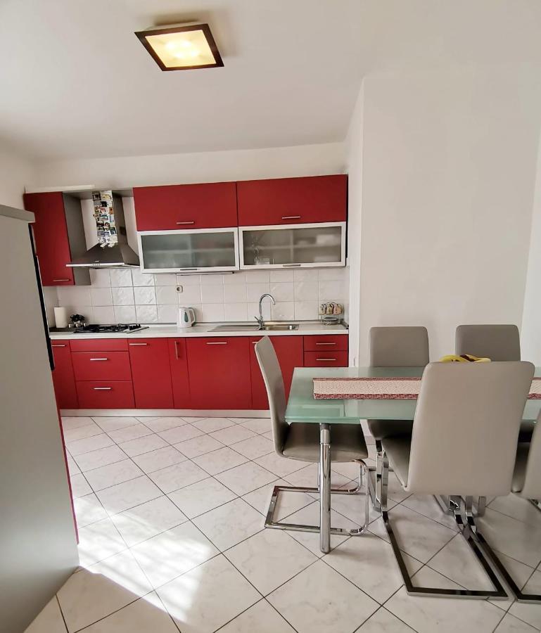 Apartman Pejic ポドストラナ エクステリア 写真