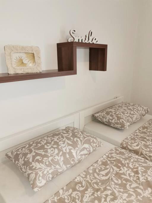 Apartman Pejic ポドストラナ エクステリア 写真