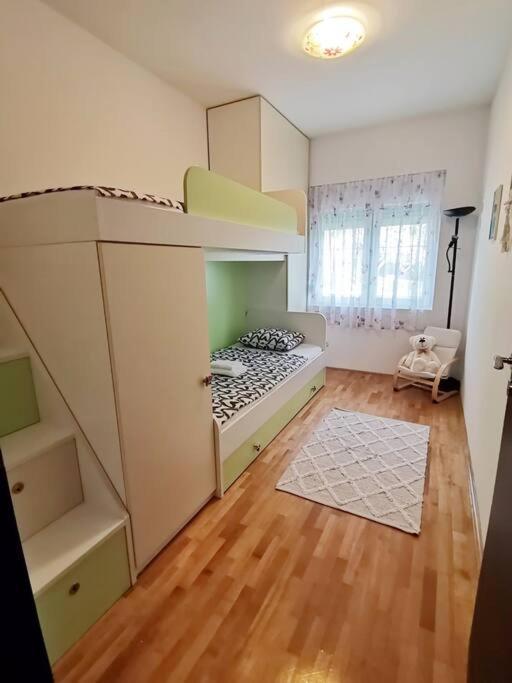 Apartman Pejic ポドストラナ エクステリア 写真